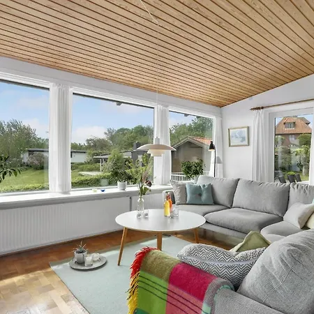 Beautiful In With House Sea View Casa vacanze Gudhjem