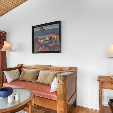 Beautiful In With House Sea View *